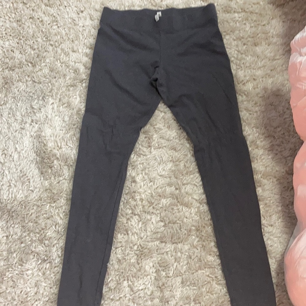 Gray leggings